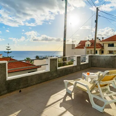 Дом отдыха Ajuda Cozy House Фуншал